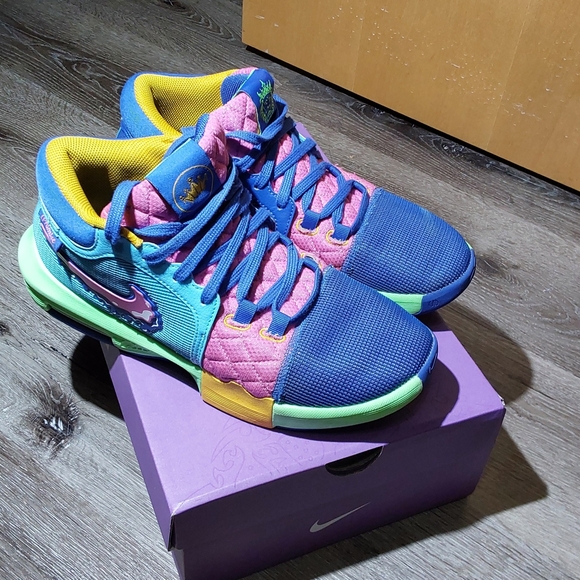 Nike Lebron Other - Nike LeBron Witness 8 I Promise School Baltic Blue Playful Pink Size 9.5 Men EUC